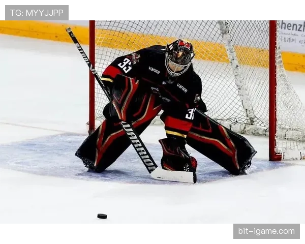 法马防守数据亮眼，稳固防线为季后赛注入强心剂