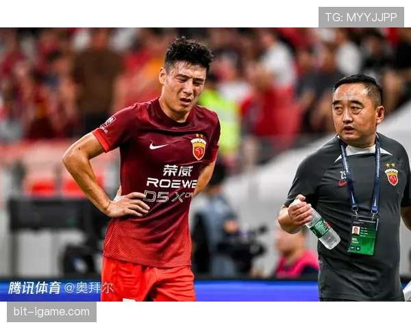 武磊达成百球里程碑状态回暖，强势助力上海海港提升争冠竞争力