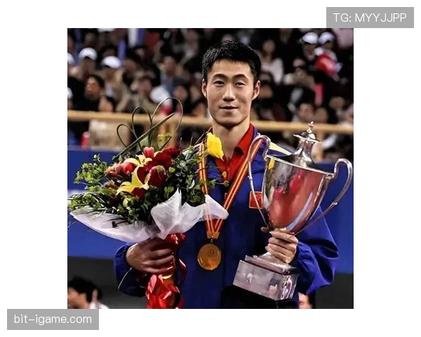 王励勤家里冰箱塞满蛋白粉,邻居以为开了健身房 王励勤家里冰箱塞满蛋白粉,邻居以为开了健身房